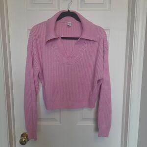 Twik Light Pink V-Neck Sweater